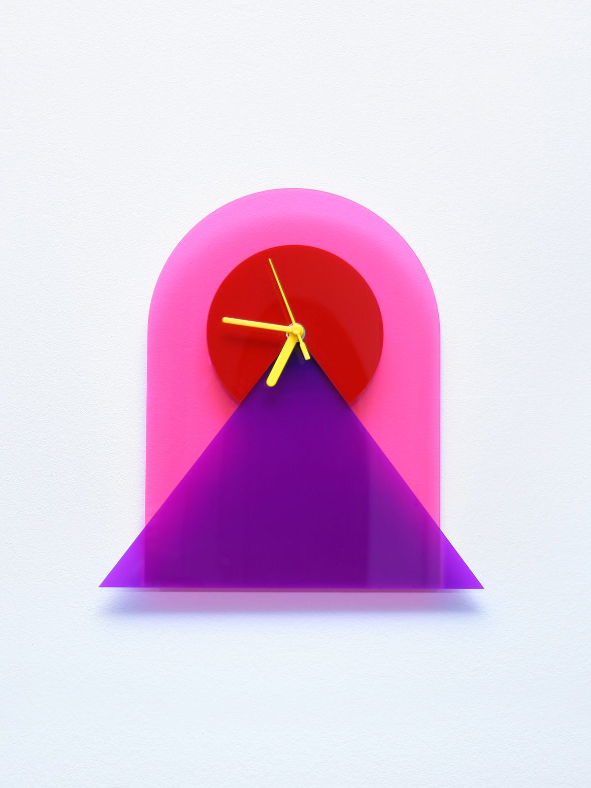 ODD TABLE CLOCK